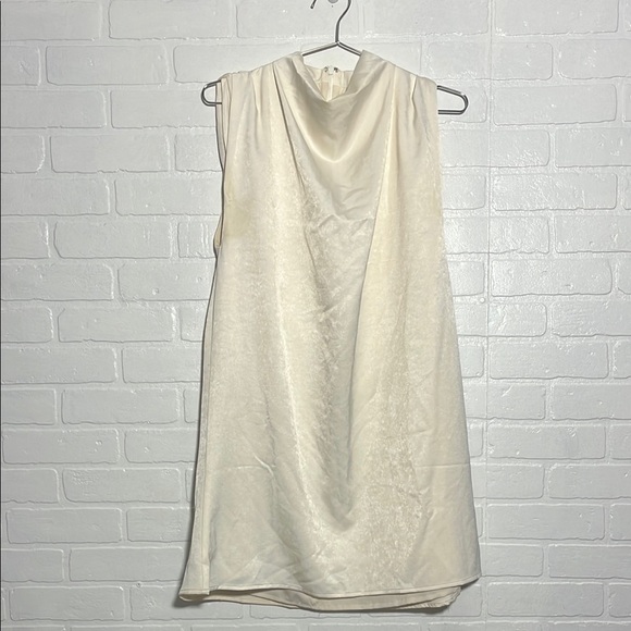 Lena Dresses & Skirts - Lena Womens Satin Shift Dress Elegant Sleeveless High Draped Neckline Large